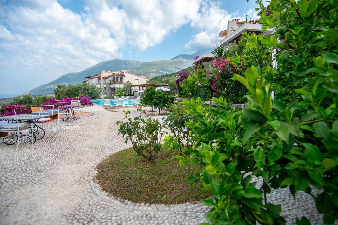 The Olive Terrace Apartments Palase Exterior foto